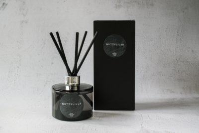 Huonetuoksu Niittylilja 200 ml